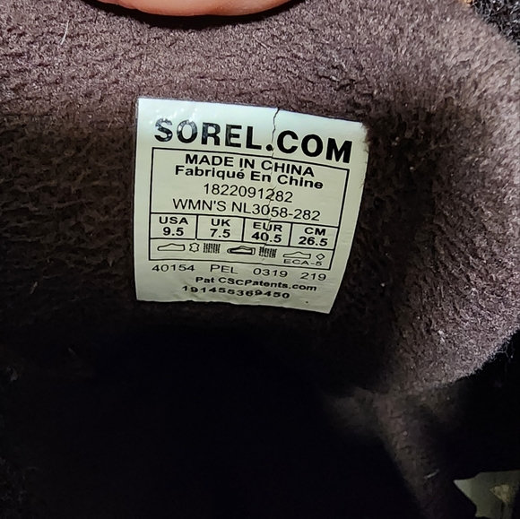 Sorel low waterproof boot Sz 8.5/9 - Picture 4 of 4